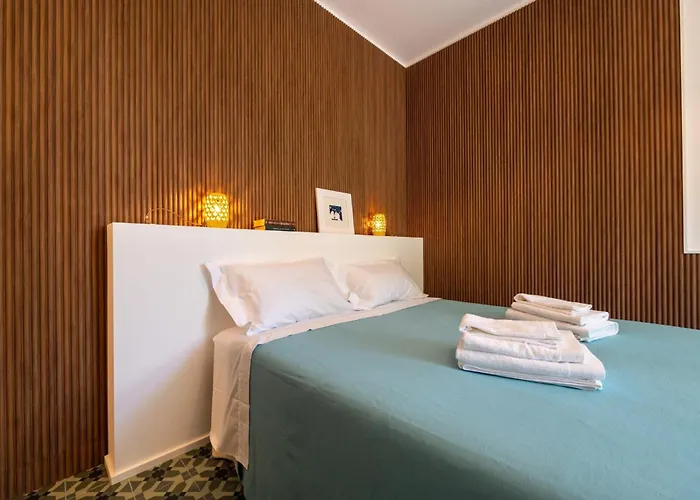 ベッド・アンド・ブレックファスト Lu Cuccuviu A Mare 3*