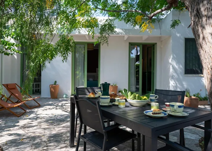 Lu Cuccuviu A Mare Bed & Breakfast San Foca
